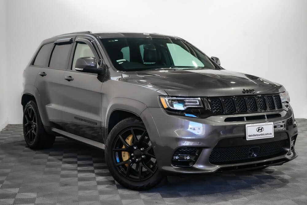 Jeep Grand Cherokee image 1