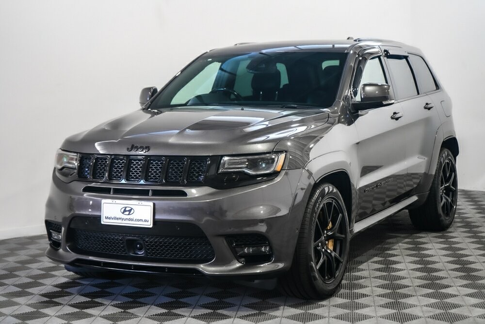 Jeep Grand Cherokee image 4