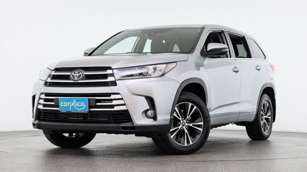 Toyota Kluger image 1