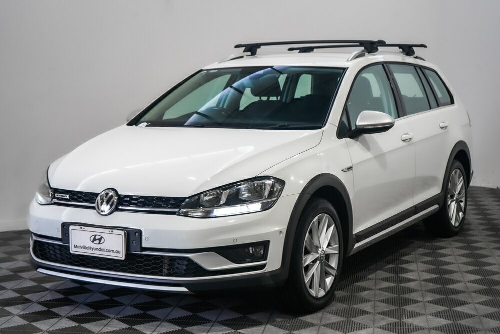 Volkswagen Golf image 4