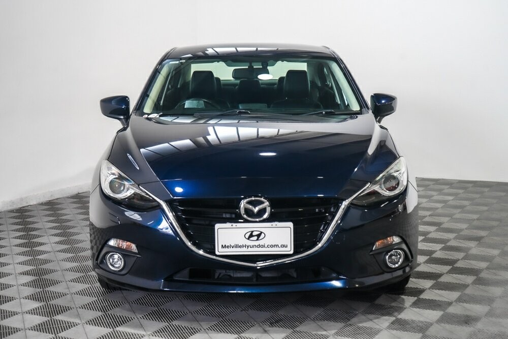 Mazda 3 image 3