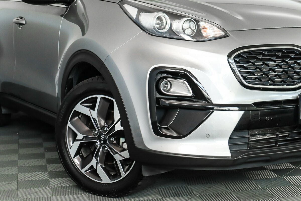 Kia Sportage image 2