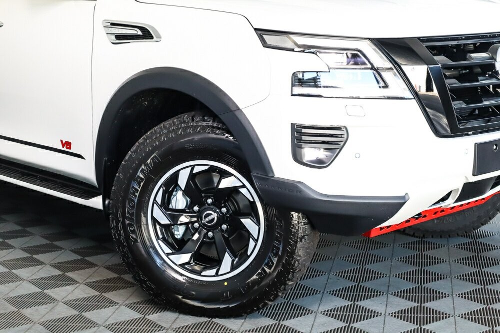 Nissan Patrol image 3