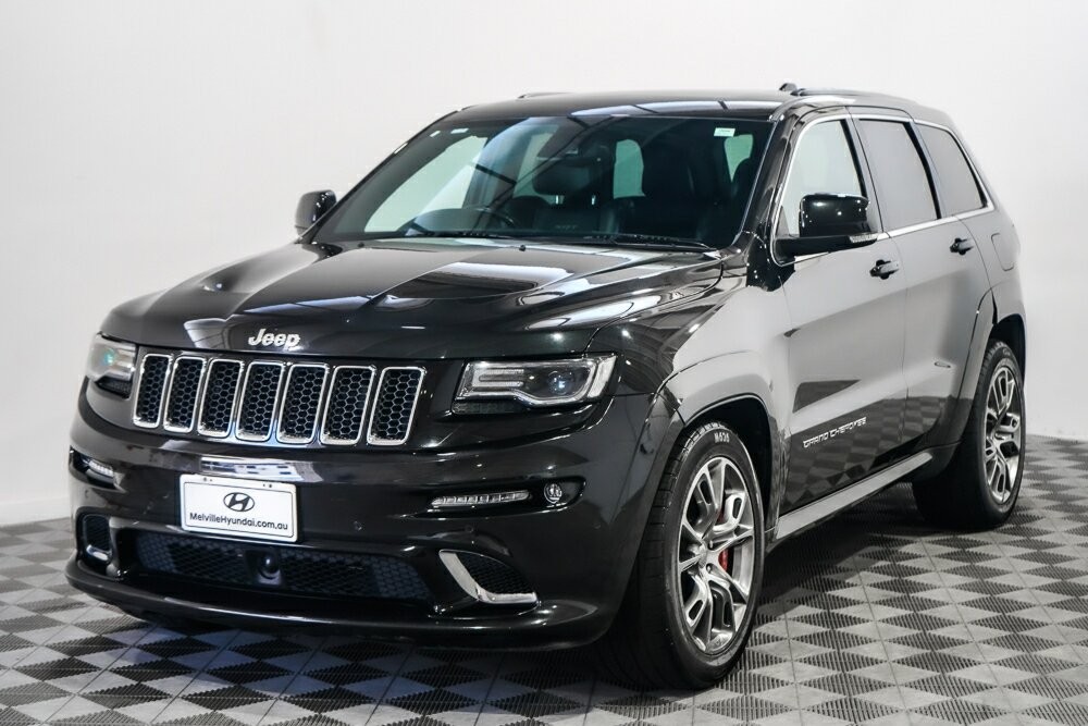 Jeep Grand Cherokee image 4