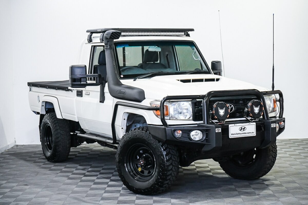 Toyota Landcruiser image 1