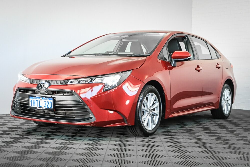 Toyota Corolla image 4