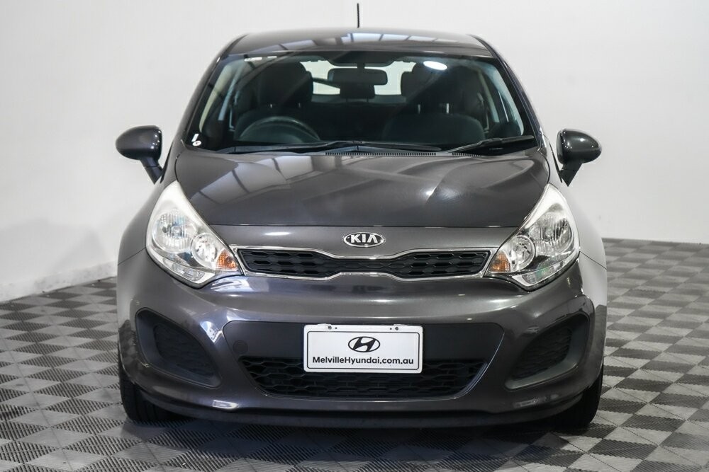 Kia Rio image 3