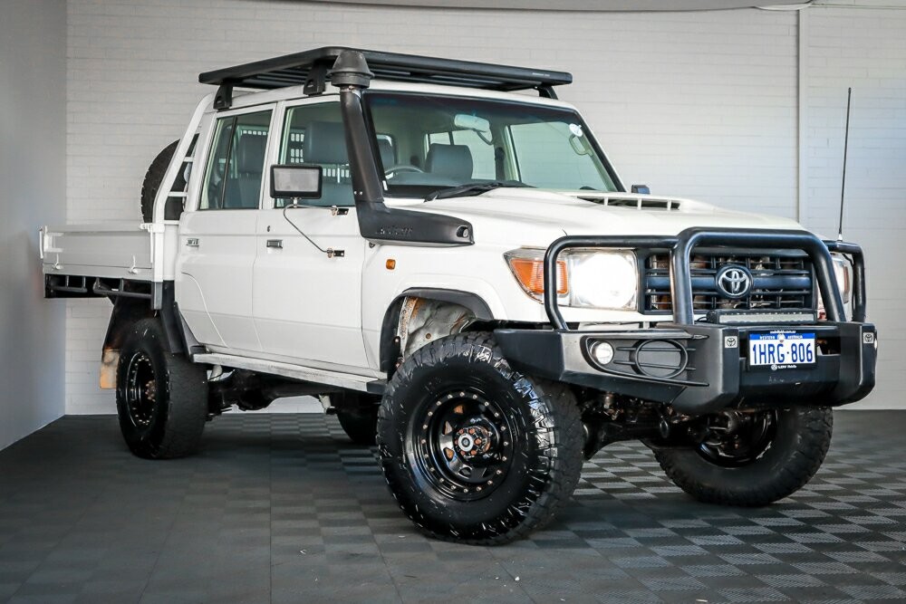 Toyota Landcruiser image 1