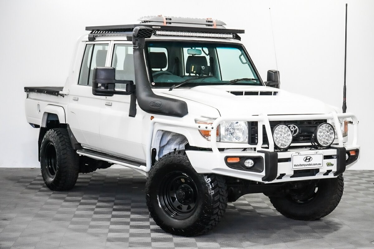 Toyota Landcruiser image 1