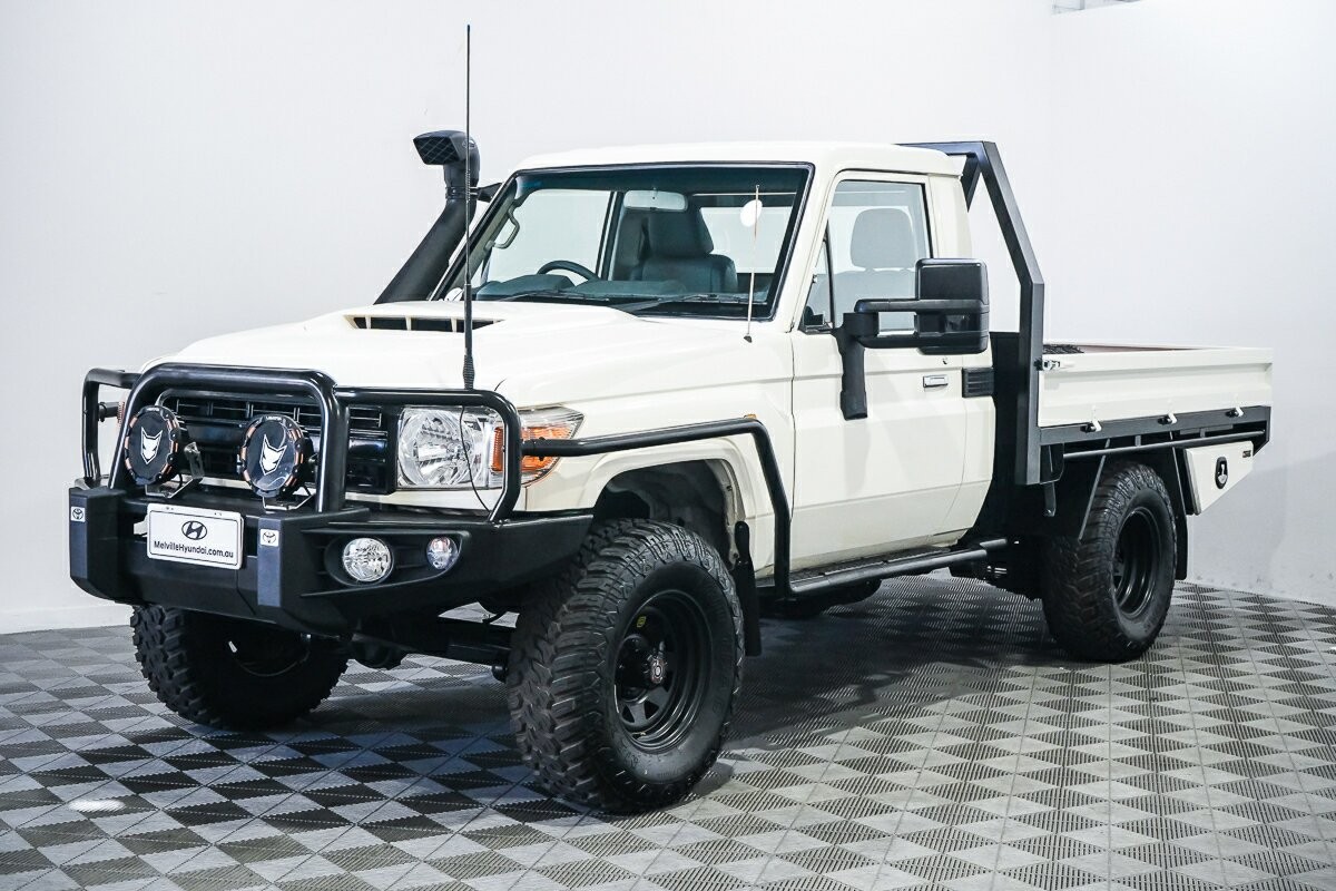 Toyota Landcruiser image 4