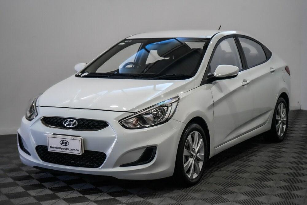 Hyundai Accent image 4