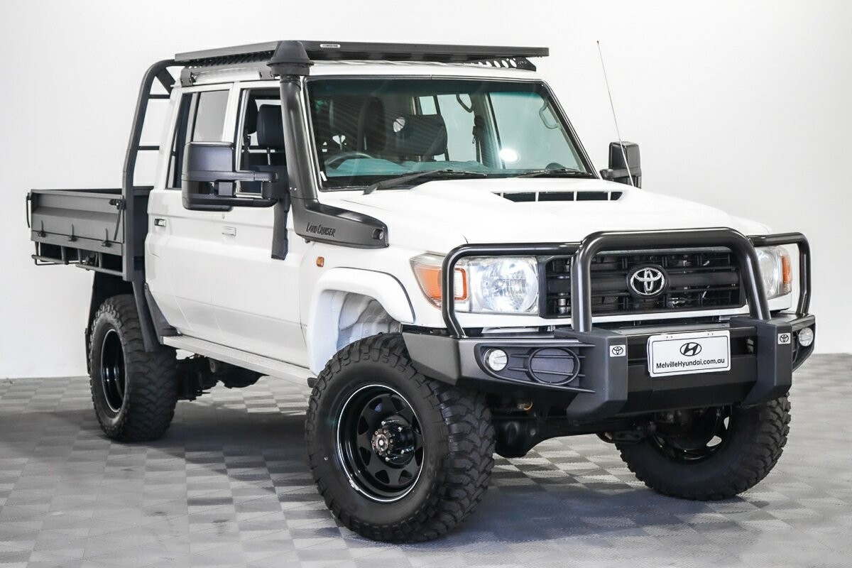 Toyota Landcruiser image 1