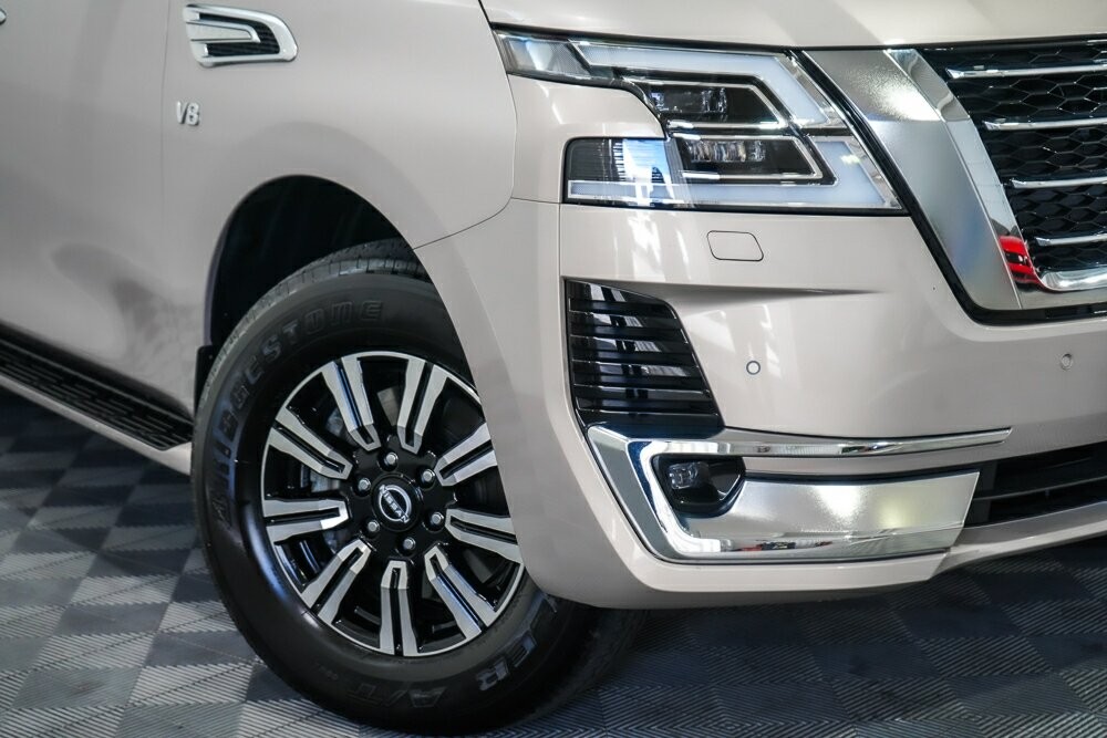 Nissan Patrol image 2