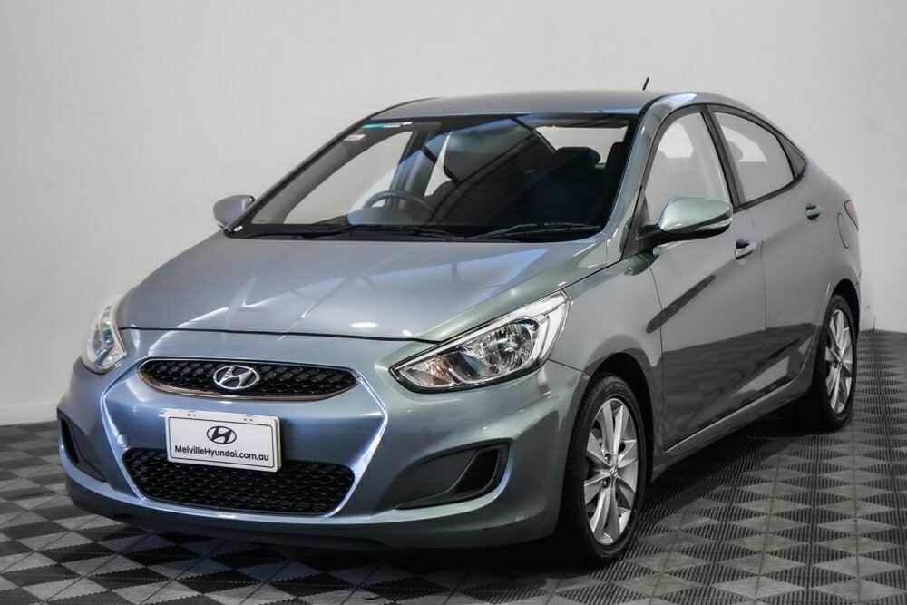 Hyundai Accent image 4