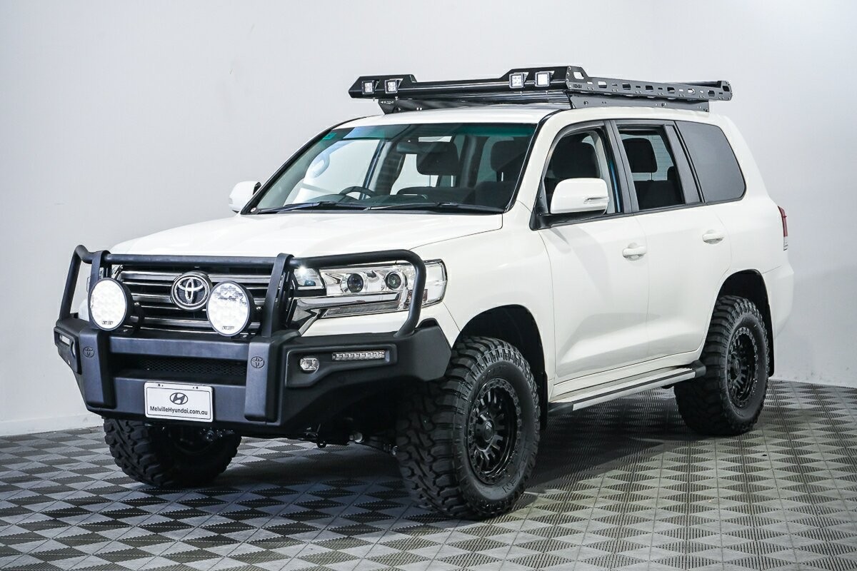 Toyota Landcruiser image 4