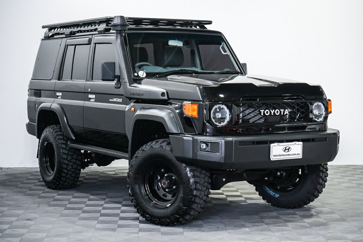 Toyota Landcruiser image 1