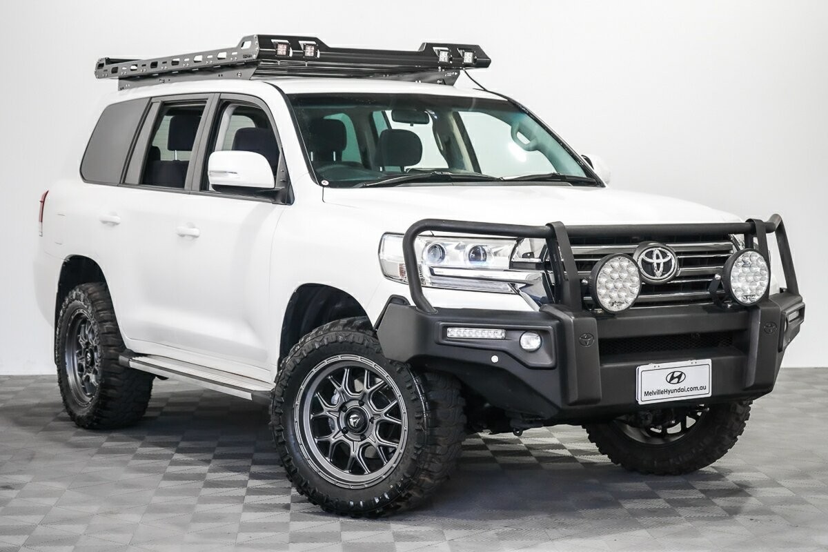 Toyota Landcruiser image 1