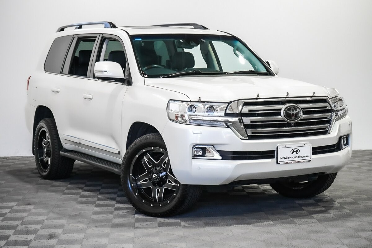 Toyota Landcruiser image 1