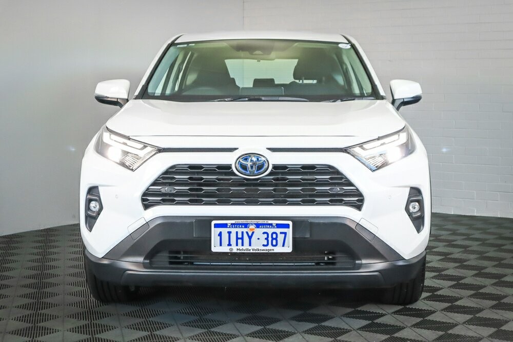 Toyota Rav4 image 3