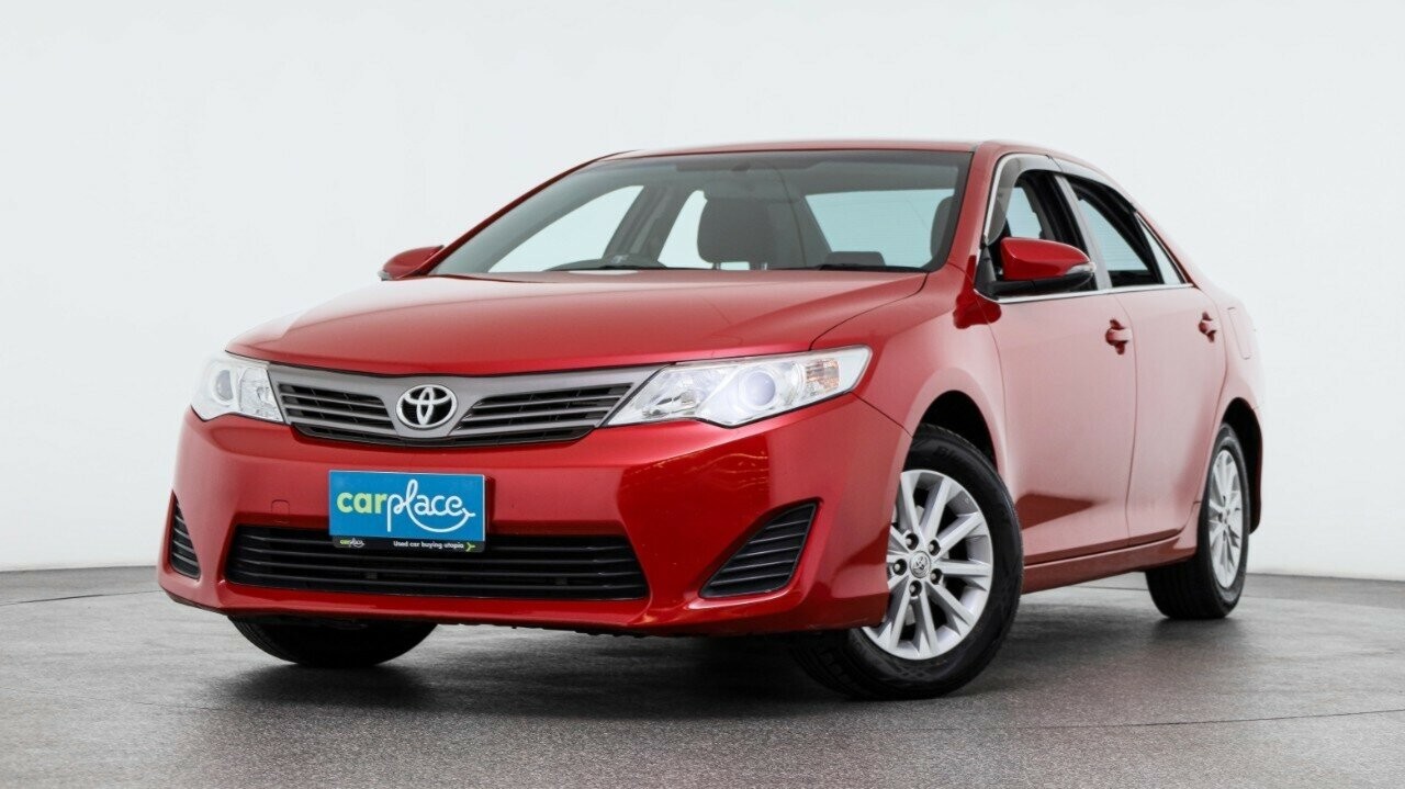 Toyota Camry image 1