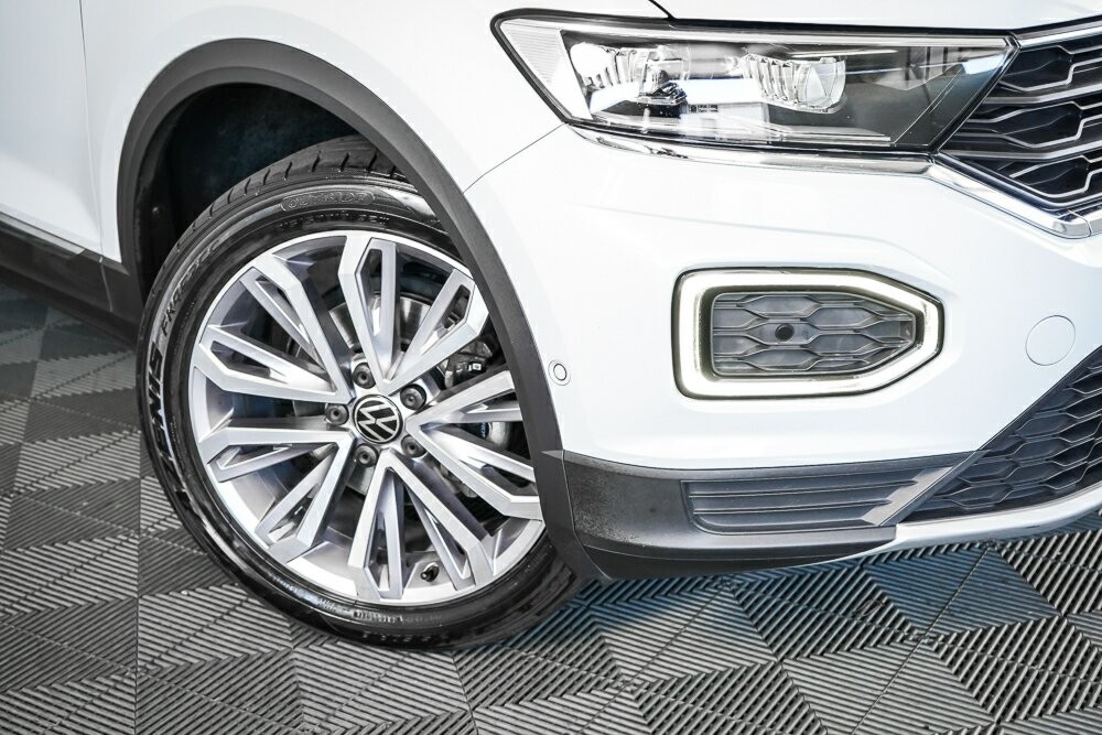 Volkswagen T-roc image 2