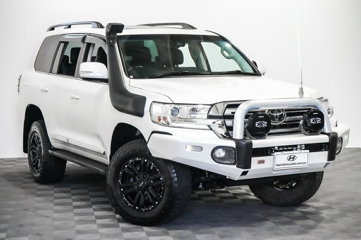 Toyota Landcruiser image 1