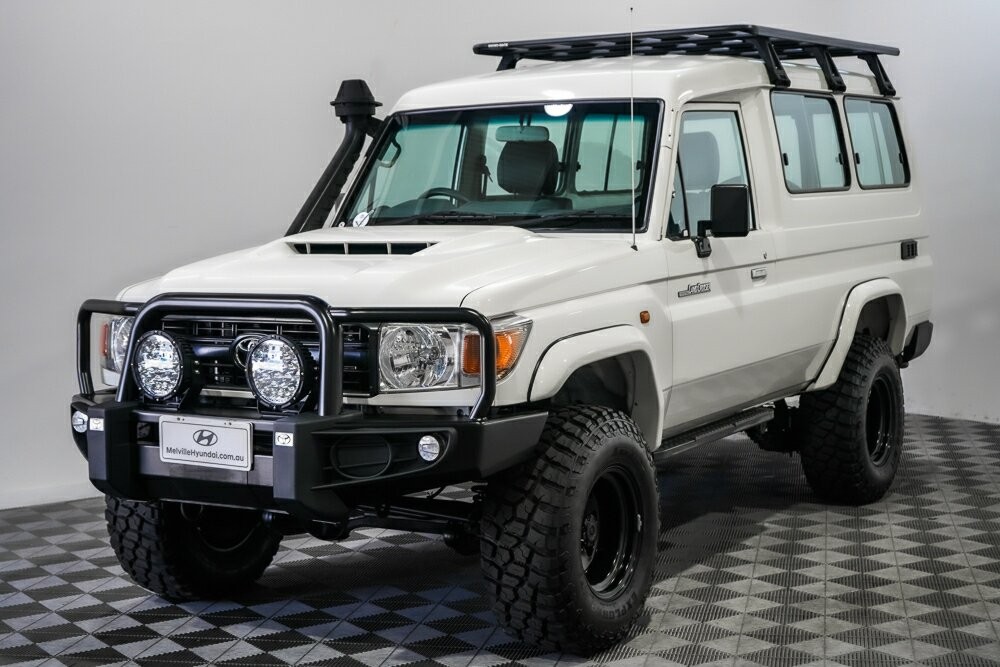 Toyota Landcruiser image 4