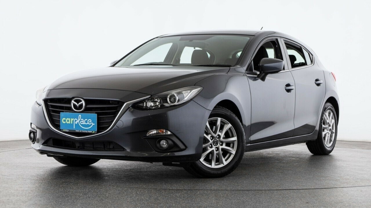 Mazda 3 image 1