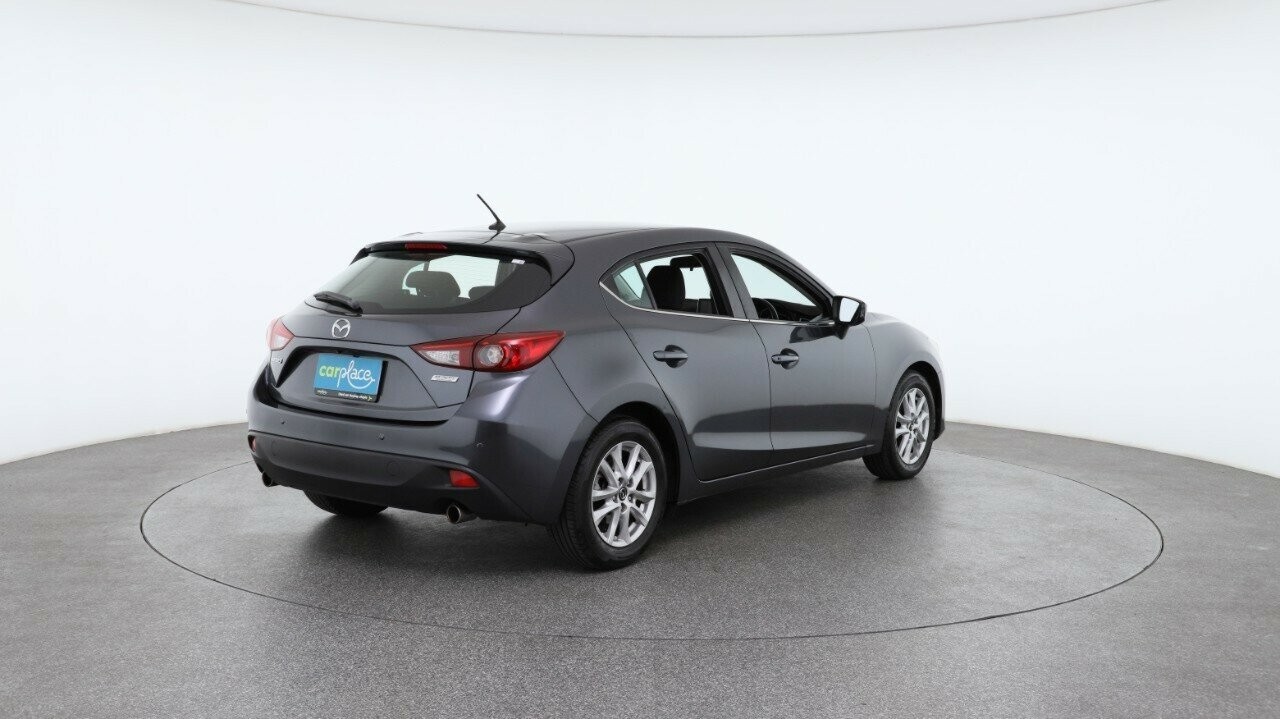 Mazda 3 image 4