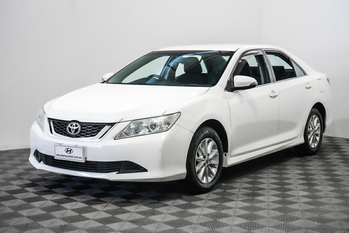 Toyota Aurion image 4