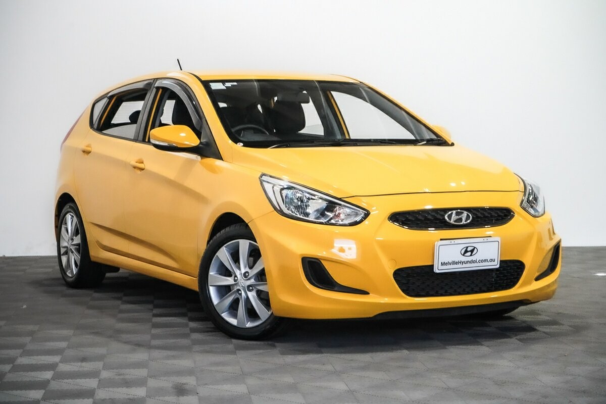 Hyundai Accent image 1