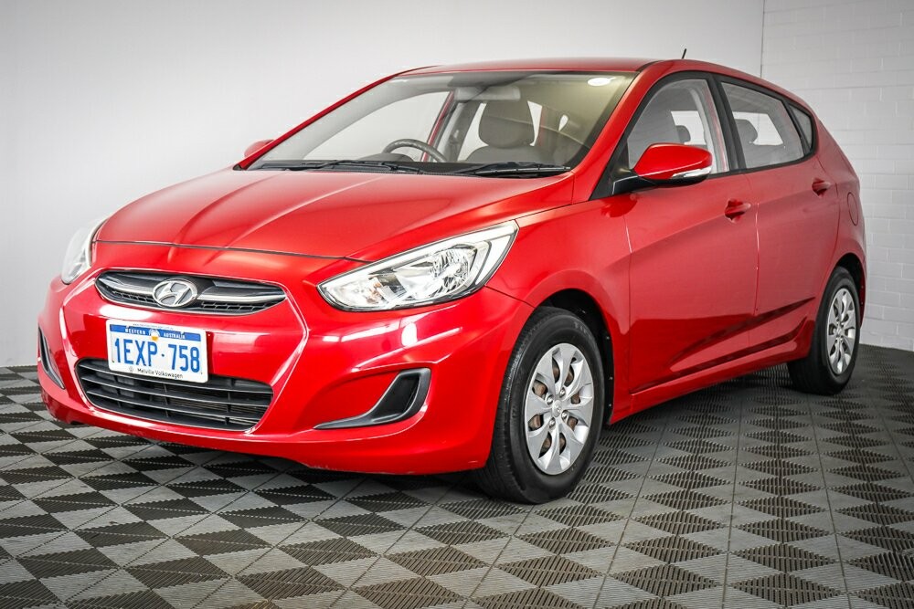 Hyundai Accent image 4