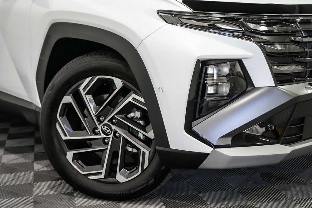 Hyundai Tucson image 2