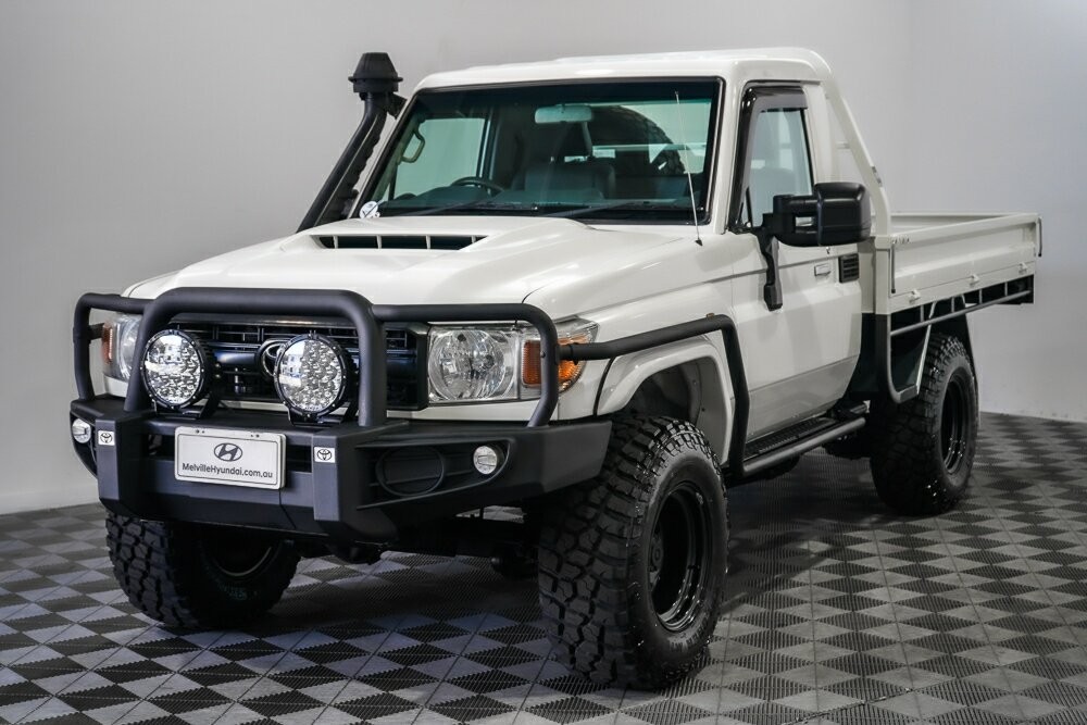 Toyota Landcruiser image 4