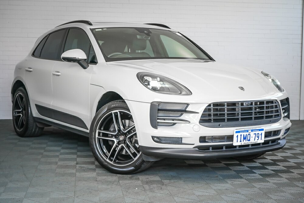 Porsche Macan image 1