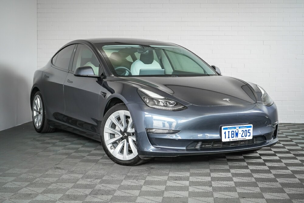 Tesla Model 3 image 1