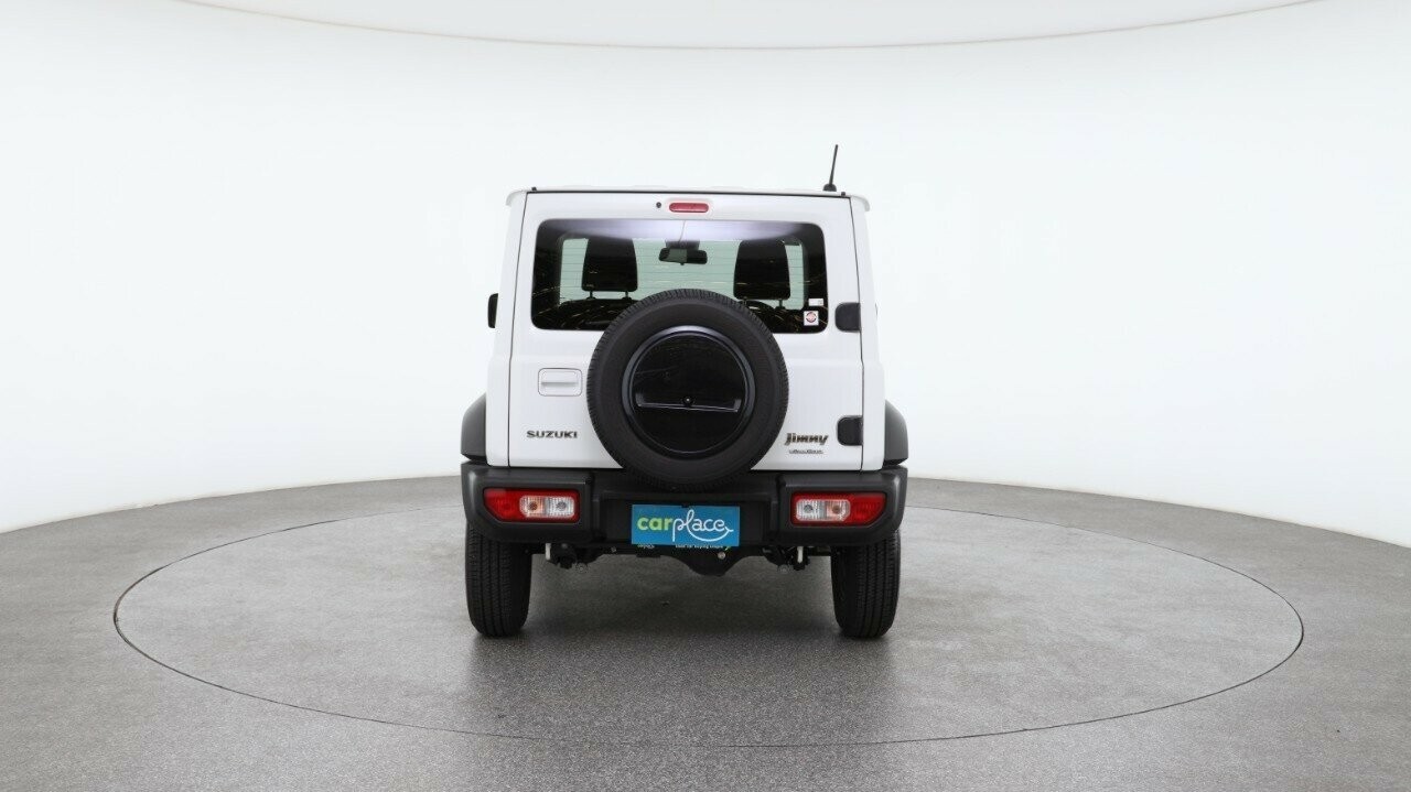 Suzuki Jimny image 2