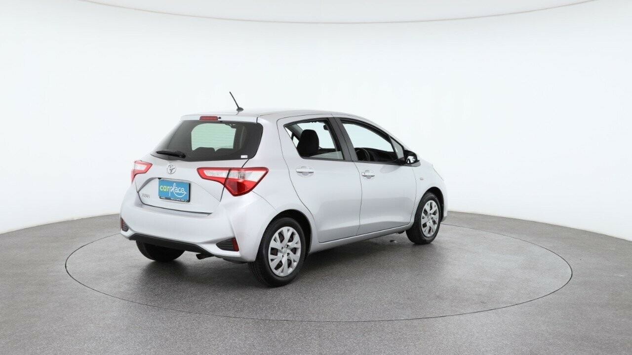 Toyota Yaris image 4