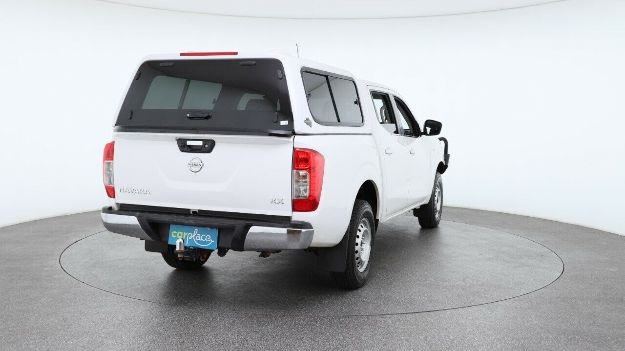 Nissan Navara image 3