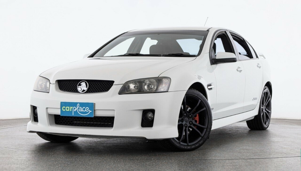 Holden Commodore image 1