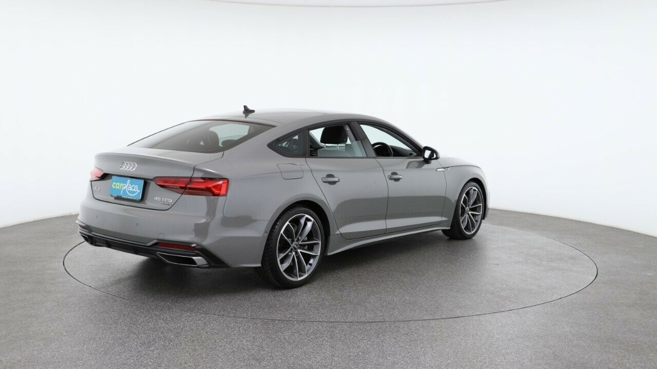 Audi A5 image 4