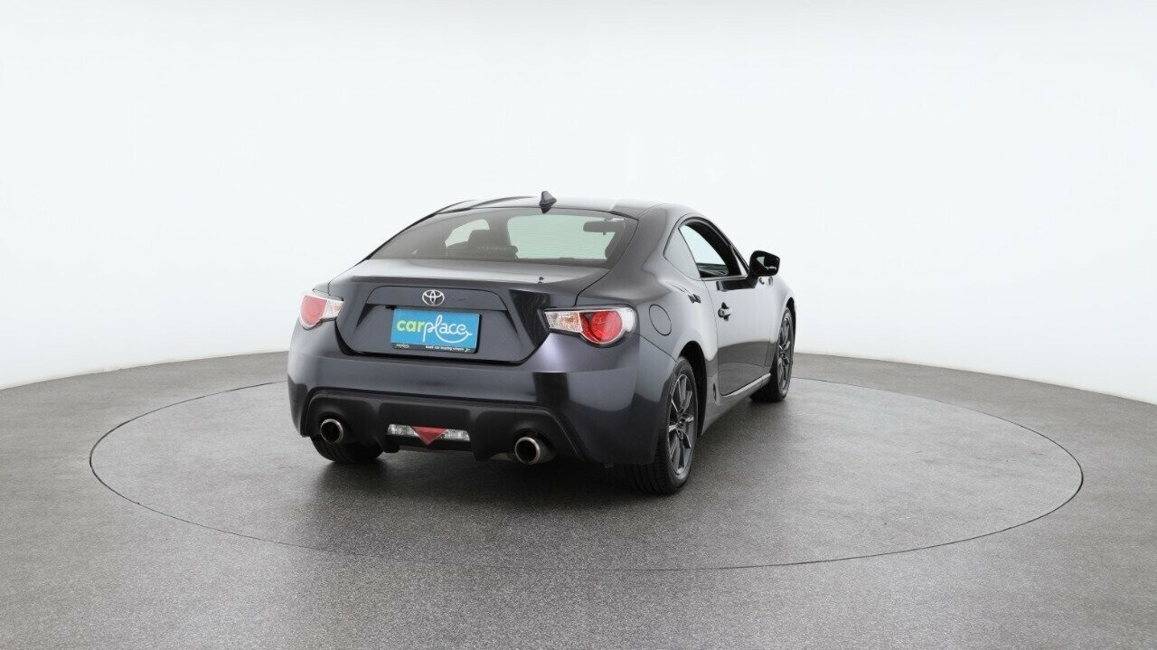 Toyota 86 image 3