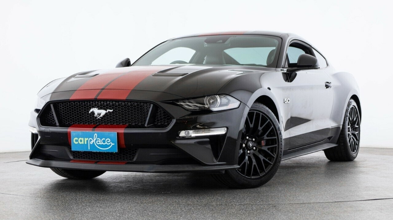 Ford Mustang image 1