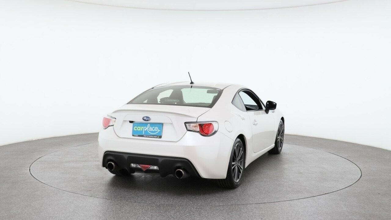 Subaru Brz image 2