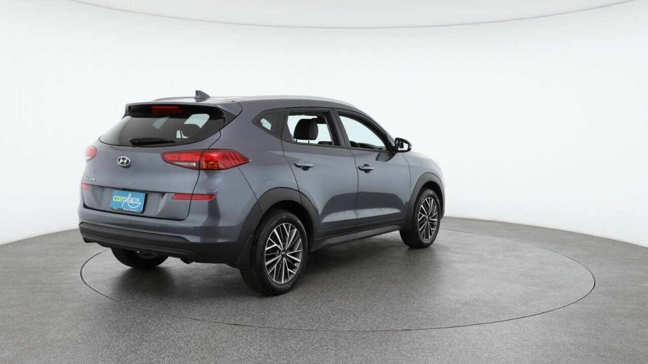 Hyundai Tucson image 4