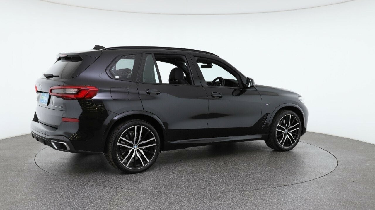 BMW X5 image 4