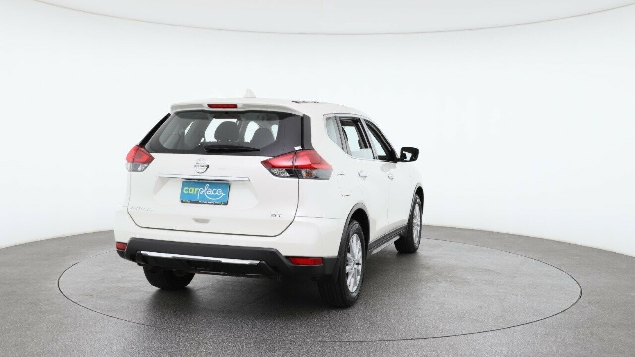 Nissan X-trail image 4