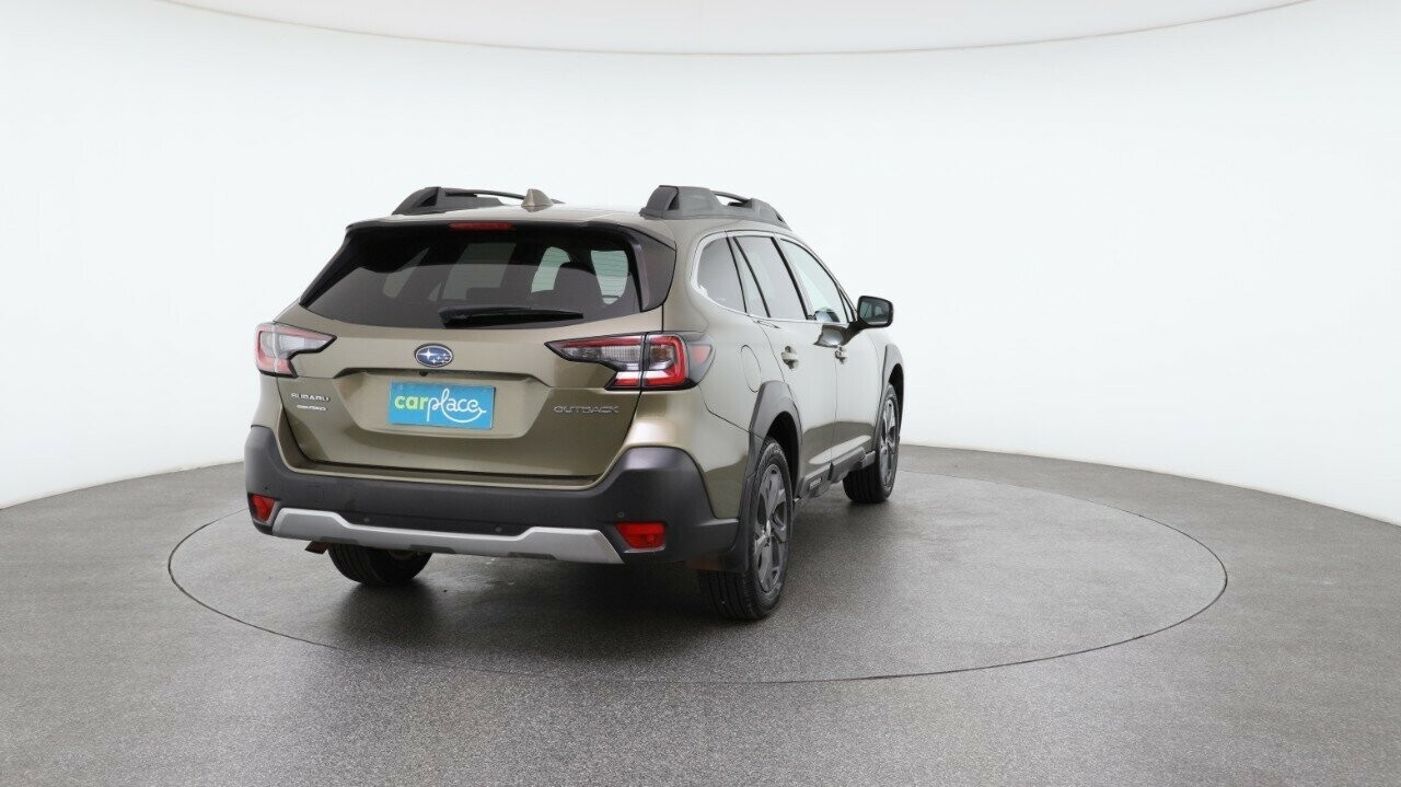 Subaru Outback image 3