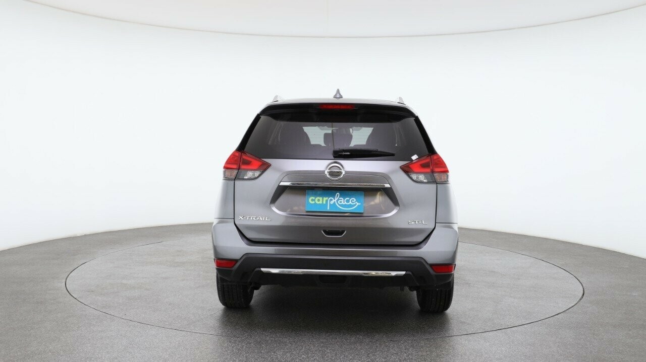 Nissan X-trail image 2