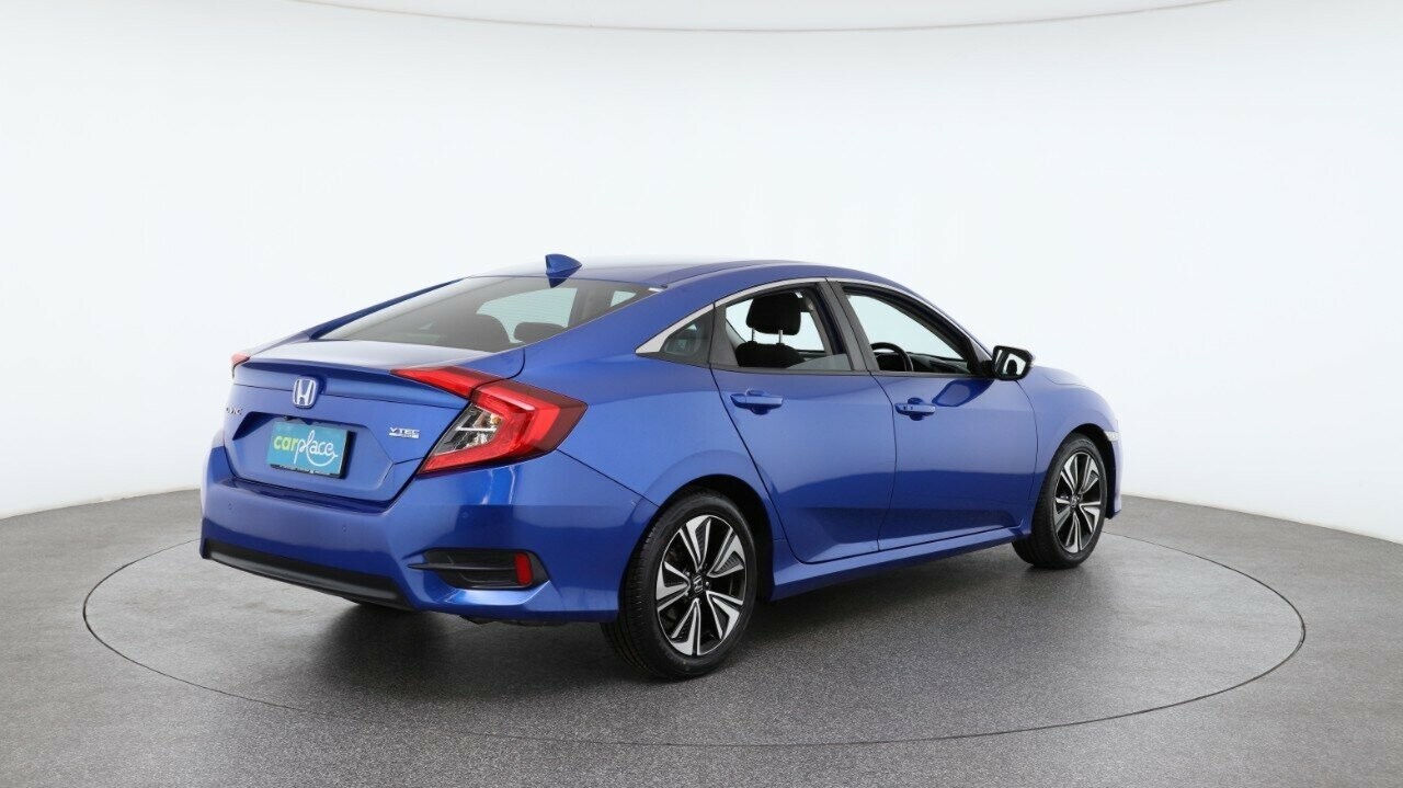 Honda Civic image 3